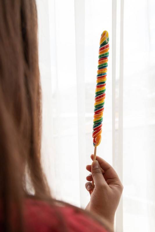 holding a color palette, delicious sweet in the day