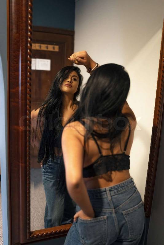 body from the back and face, model